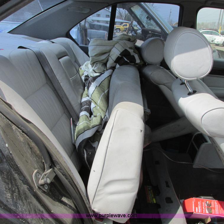 image for item G8486 1995 BMW E401