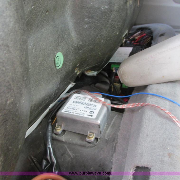 image for item G8486 1995 BMW E401