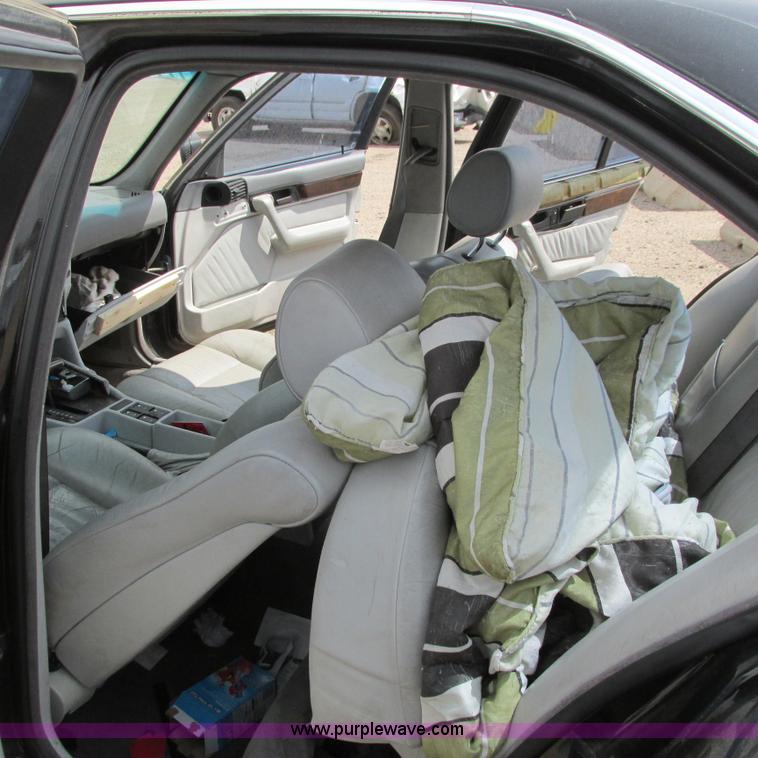 image for item G8486 1995 BMW E401