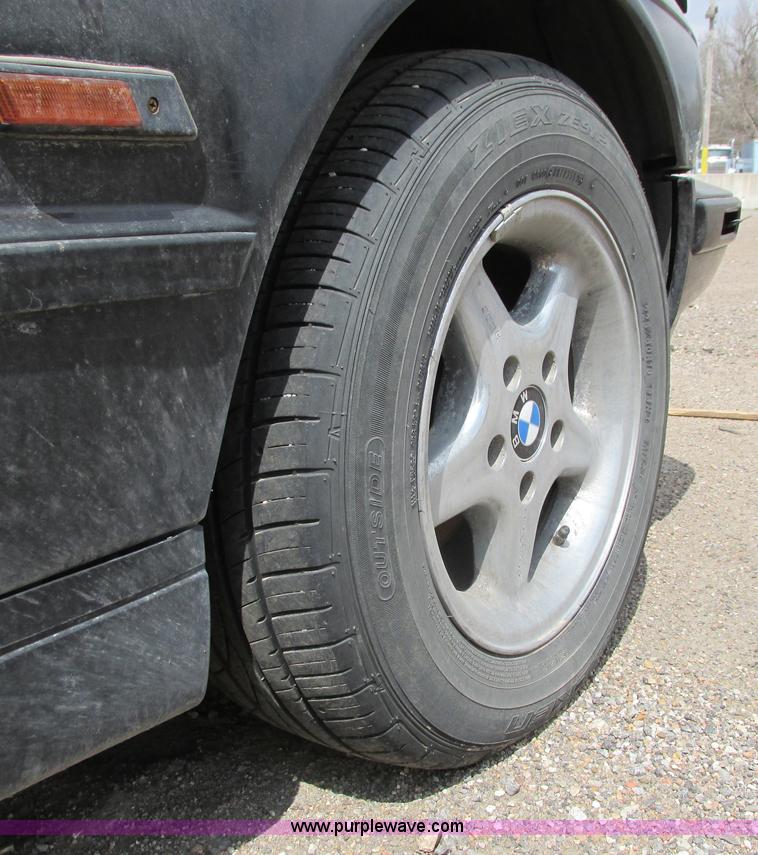 image for item G8486 1995 BMW E401