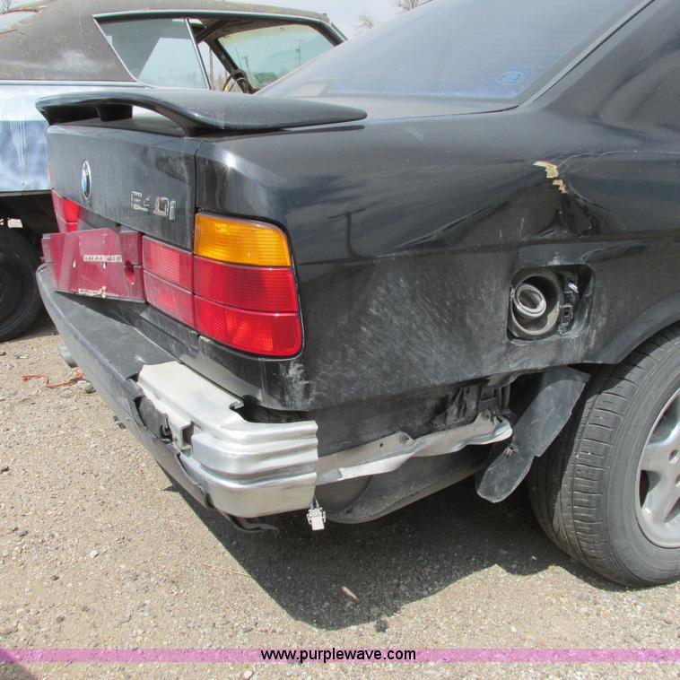 image for item G8486 1995 BMW E401