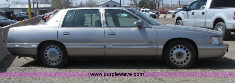 image for item G8487 1999 Cadillac DeVille