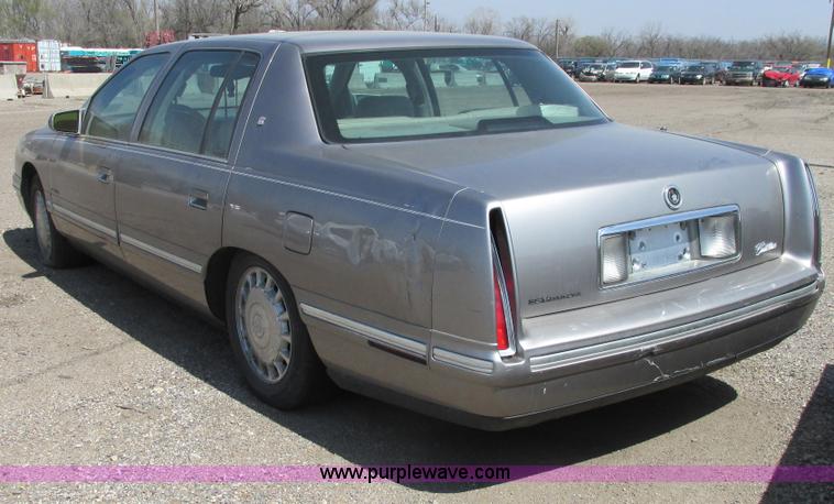 image for item G8487 1999 Cadillac DeVille