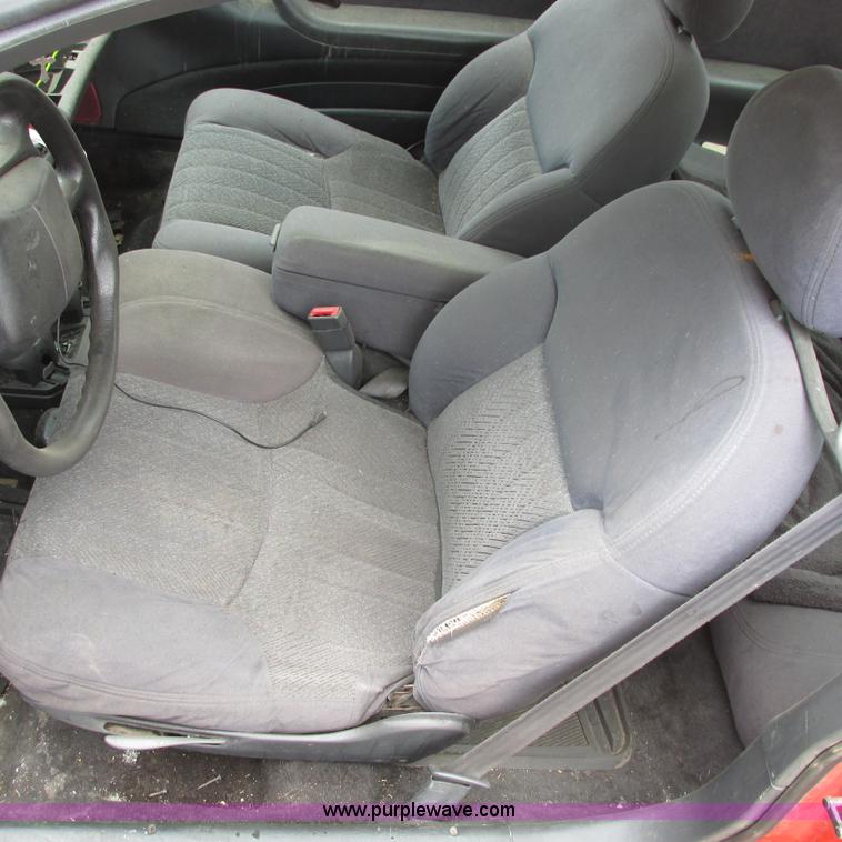 image for item G8488 1999 Chevy Monte Carlo LS