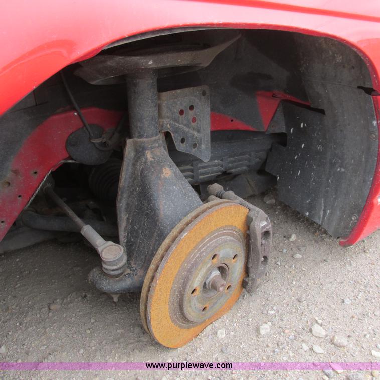 image for item G8488 1999 Chevy Monte Carlo LS