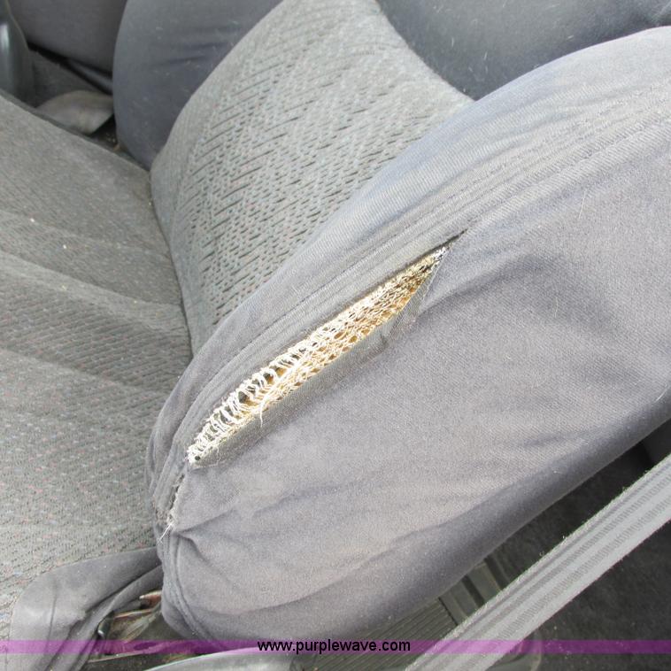 image for item G8488 1999 Chevy Monte Carlo LS