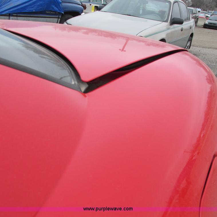 image for item G8488 1999 Chevy Monte Carlo LS