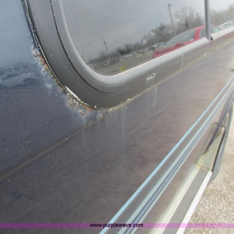 image for item G8489 1993 GMC Vandura 2500