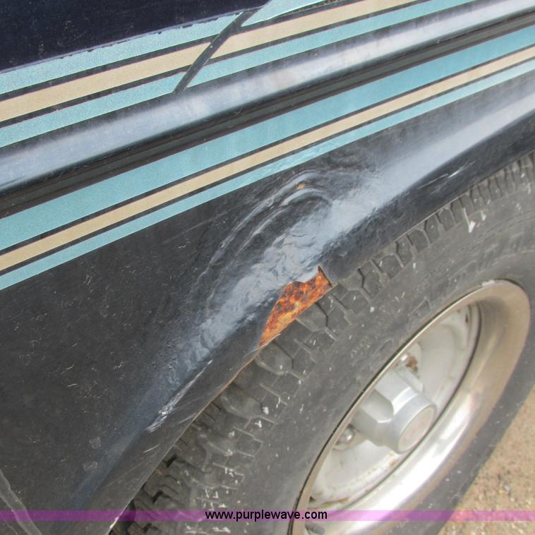 image for item G8489 1993 GMC Vandura 2500