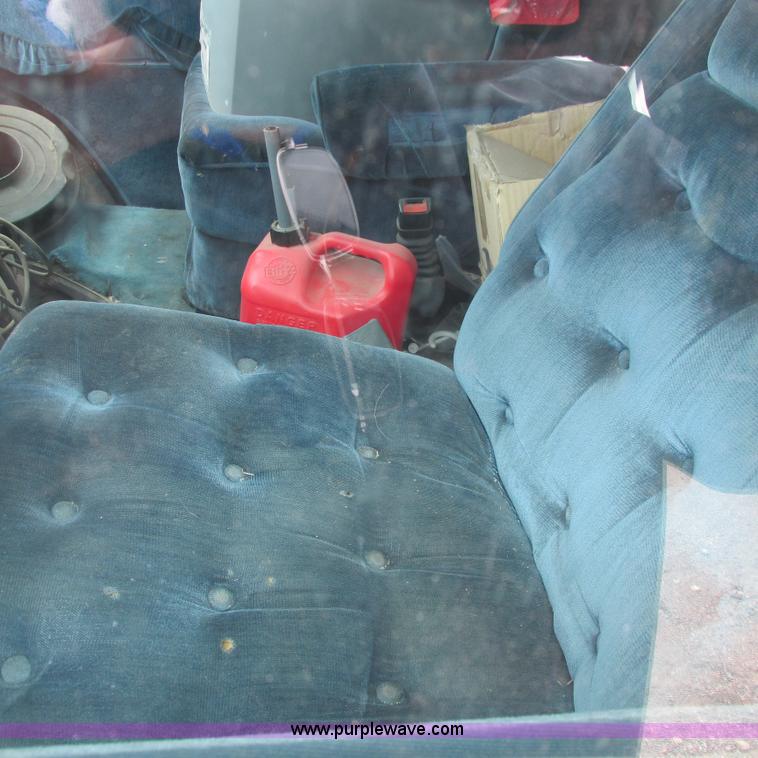 image for item G8489 1993 GMC Vandura 2500