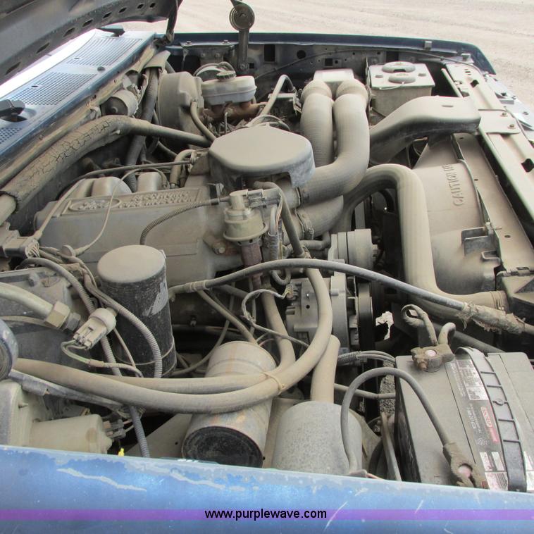 image for item G8491 1987 Ford F150 XLT Pickup Truck