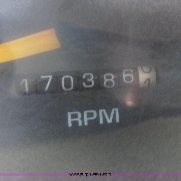 image for item G8492 1997 Chevy Blazer SUV