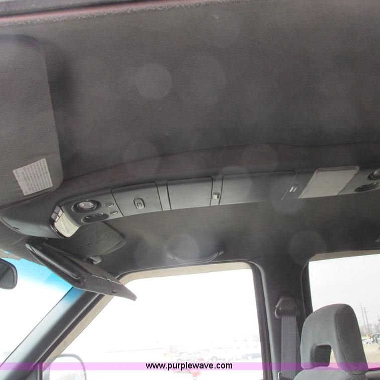 image for item G8492 1997 Chevy Blazer SUV