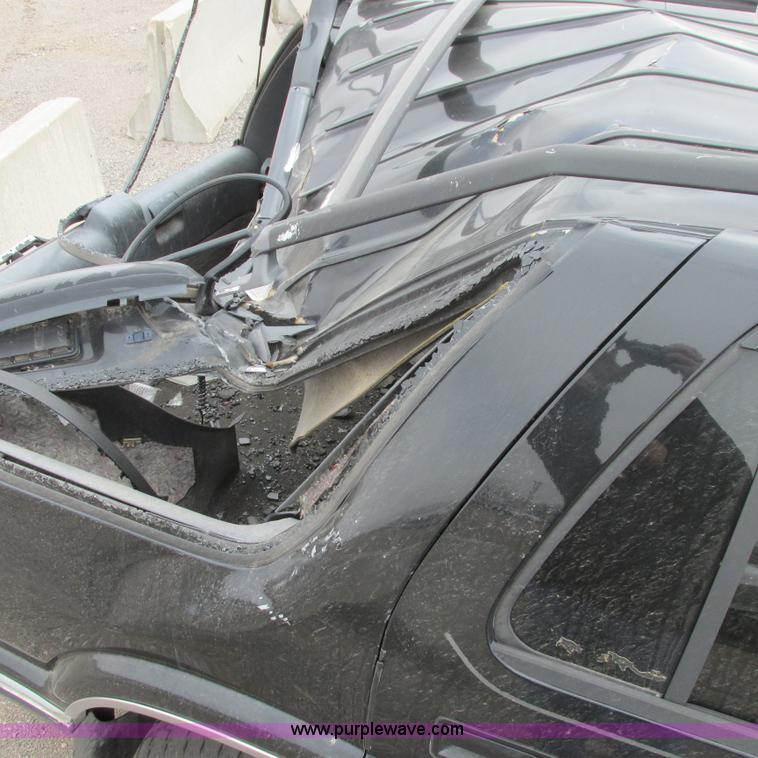 image for item G8492 1997 Chevy Blazer SUV