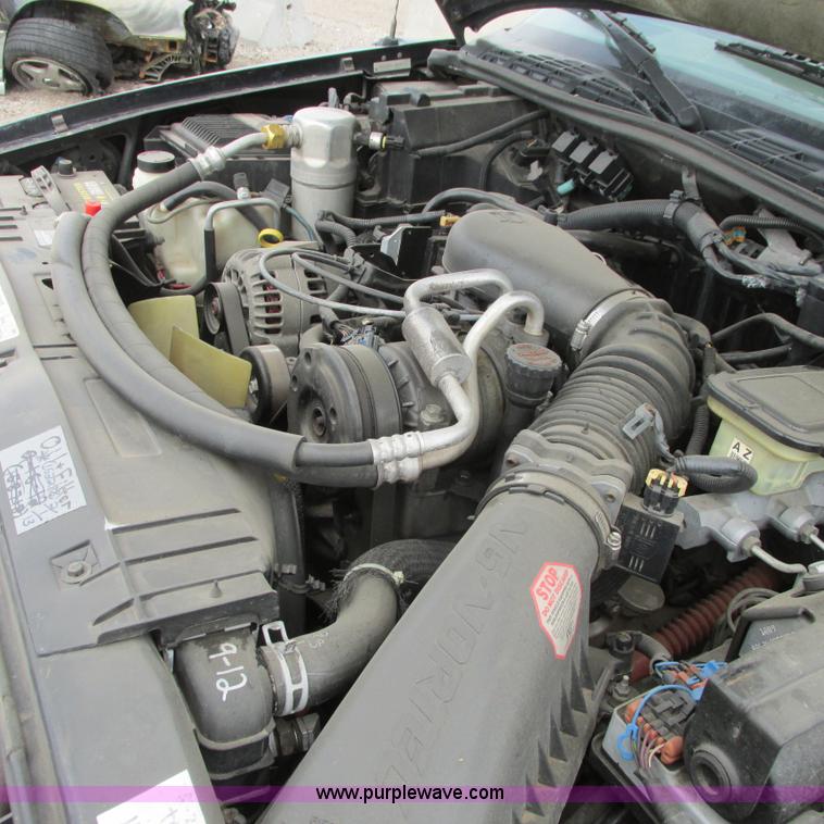 image for item G8492 1997 Chevy Blazer SUV