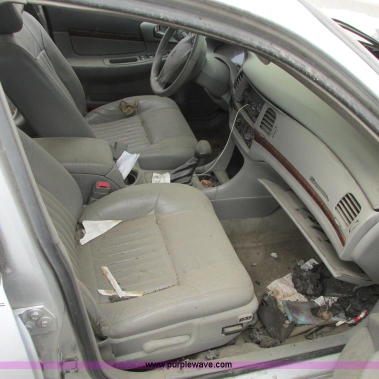 image for item G8493 2001 Chevy Impala LS