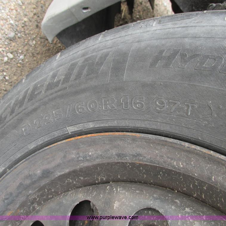 image for item G8493 2001 Chevy Impala LS