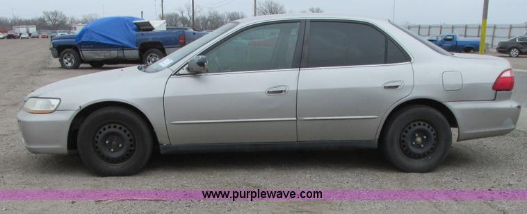 image for item G8494 1999 Honda Accord LX