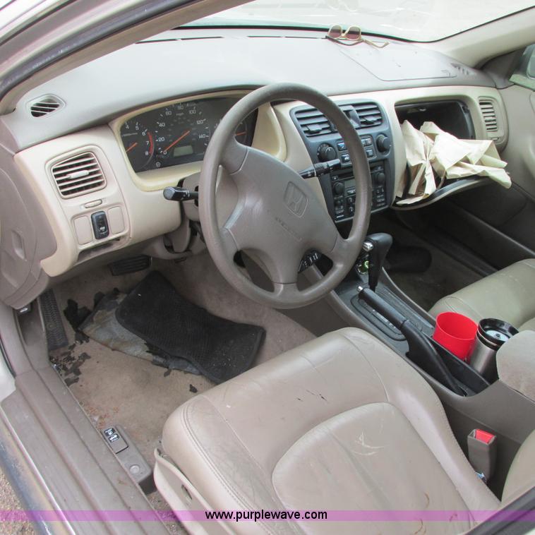 image for item G8494 1999 Honda Accord LX