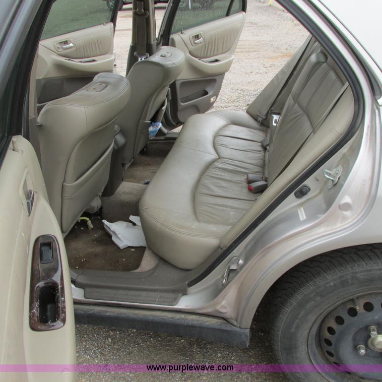 image for item G8494 1999 Honda Accord LX