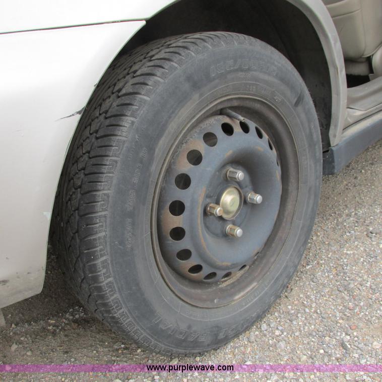 image for item G8494 1999 Honda Accord LX