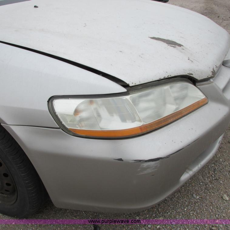 image for item G8494 1999 Honda Accord LX