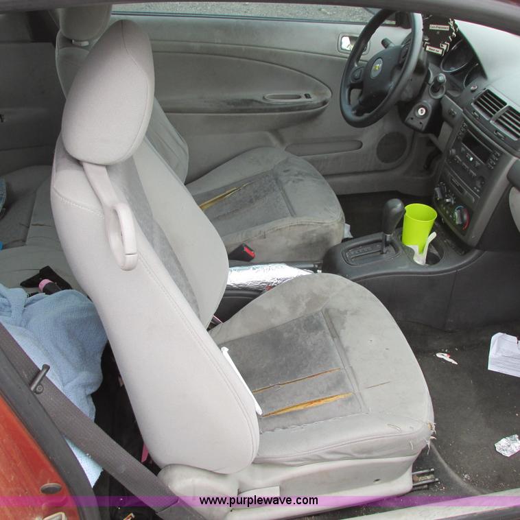 image for item G8495 2006 Chevy Cobalt LS