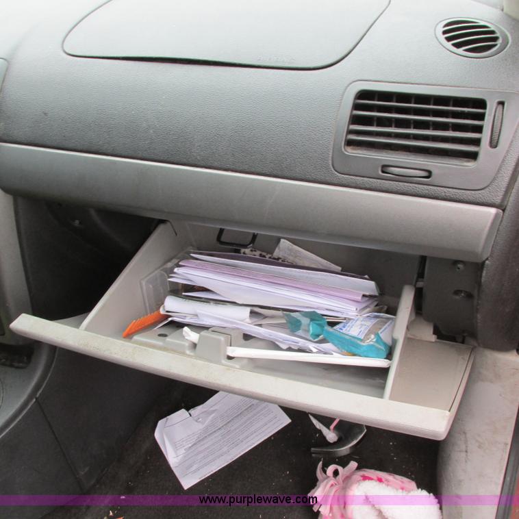 image for item G8495 2006 Chevy Cobalt LS