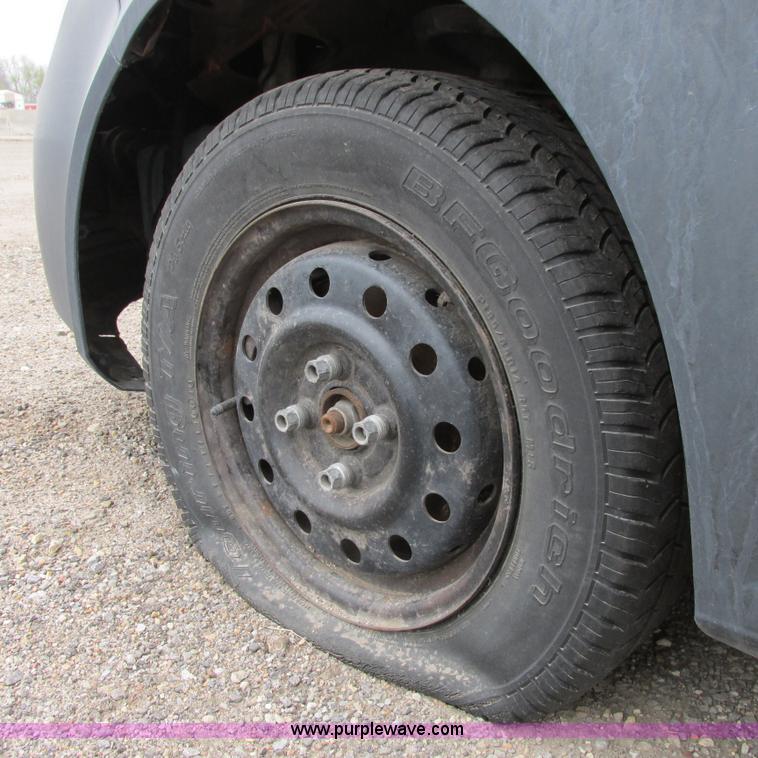 image for item G8495 2006 Chevy Cobalt LS