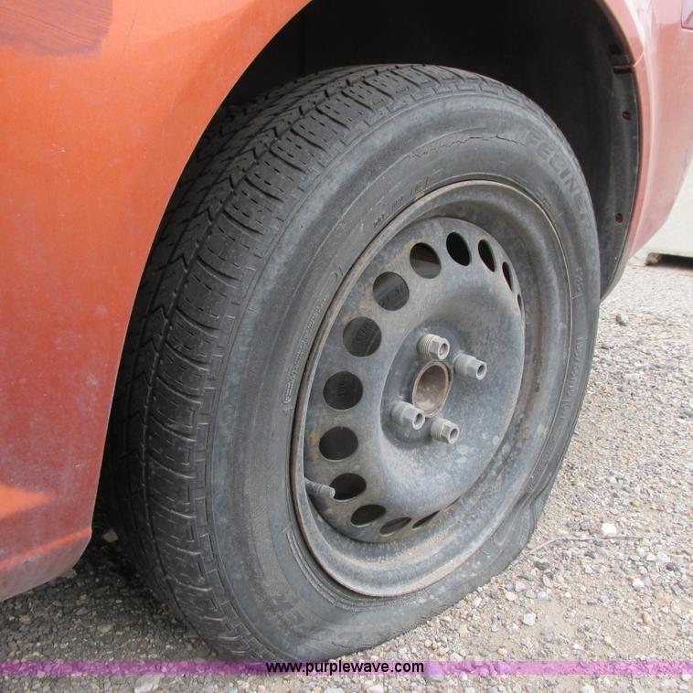 image for item G8495 2006 Chevy Cobalt LS