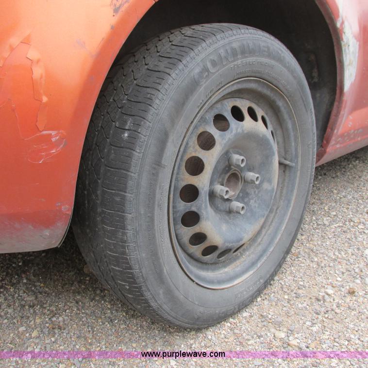 image for item G8495 2006 Chevy Cobalt LS