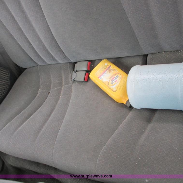 image for item G8496 1998 Pontiac Sunfire convertible