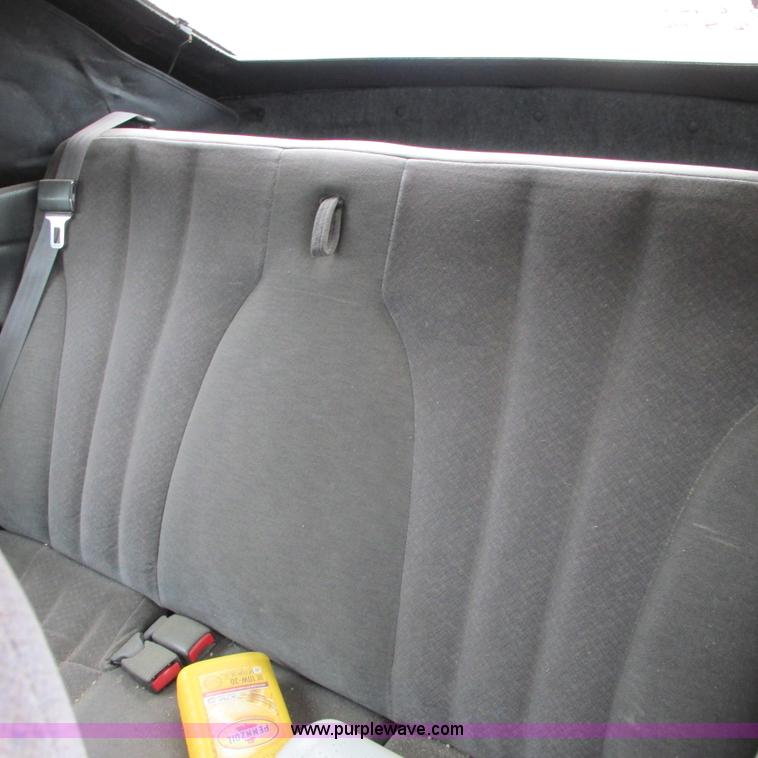 image for item G8496 1998 Pontiac Sunfire convertible