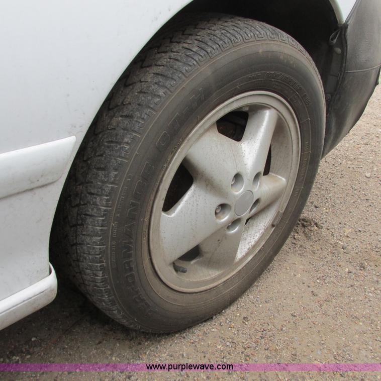 image for item G8496 1998 Pontiac Sunfire convertible