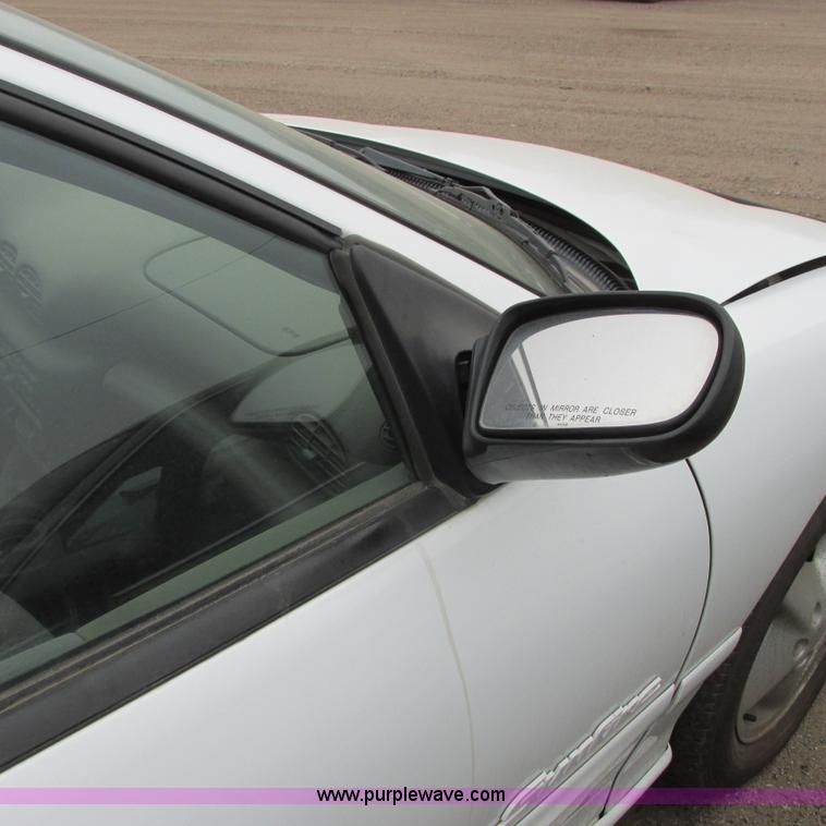 image for item G8496 1998 Pontiac Sunfire convertible