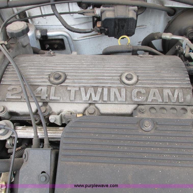 image for item G8496 1998 Pontiac Sunfire convertible