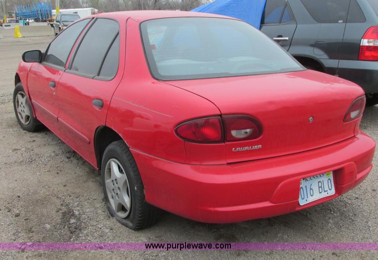 image for item G8499 2001 Chevy Cavalier