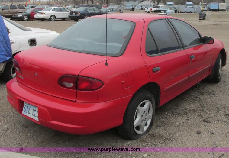 image for item G8499 2001 Chevy Cavalier