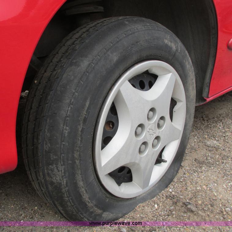 image for item G8499 2001 Chevy Cavalier