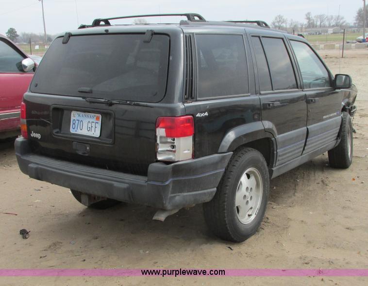 image for item G8500 1998 Jeep Grand Cherokee TSi SUV