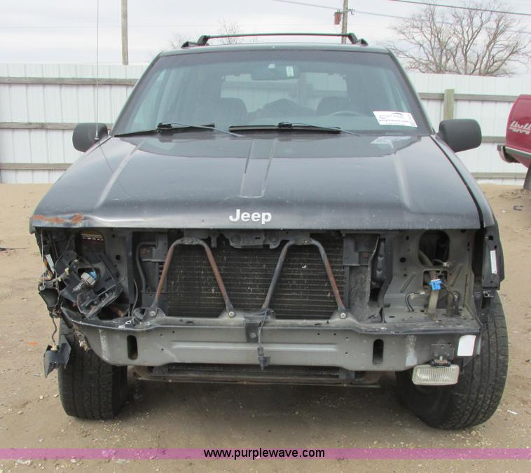 image for item G8500 1998 Jeep Grand Cherokee TSi SUV