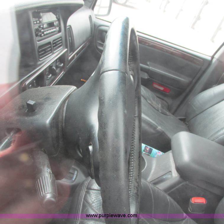 image for item G8500 1998 Jeep Grand Cherokee TSi SUV