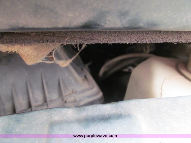 image for item G9507 1993 Jeep Grand Cherokee Limited SUV