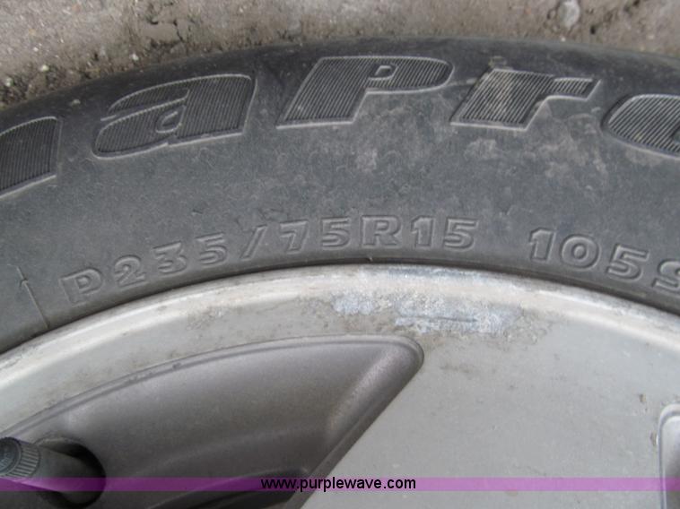 image for item G9507 1993 Jeep Grand Cherokee Limited SUV