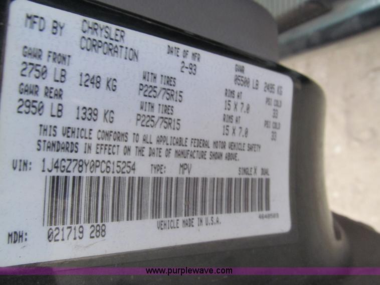 image for item G9507 1993 Jeep Grand Cherokee Limited SUV