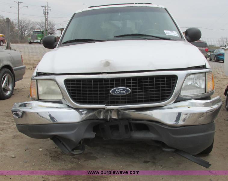image for item I5502 2000 Ford Expedition XLT SUV