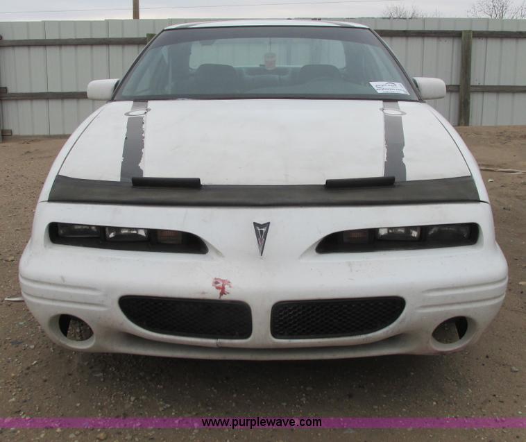image for item I5503 1996 Pontiac Grand Prix SE