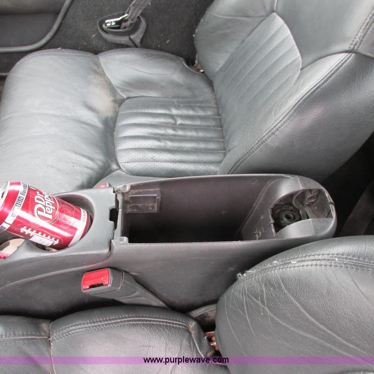 image for item I5503 1996 Pontiac Grand Prix SE