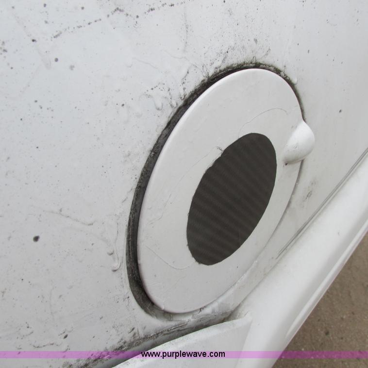 image for item I5503 1996 Pontiac Grand Prix SE