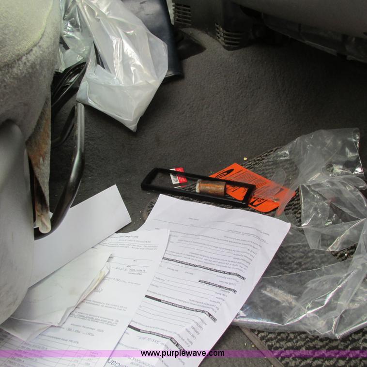 image for item I5505 1999 Ford F150 XL pickup truck